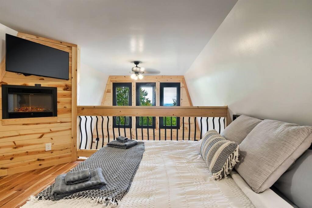 Secluded Mtn View New! 10 Mins To Gatlinburg Or Park Exterior foto
